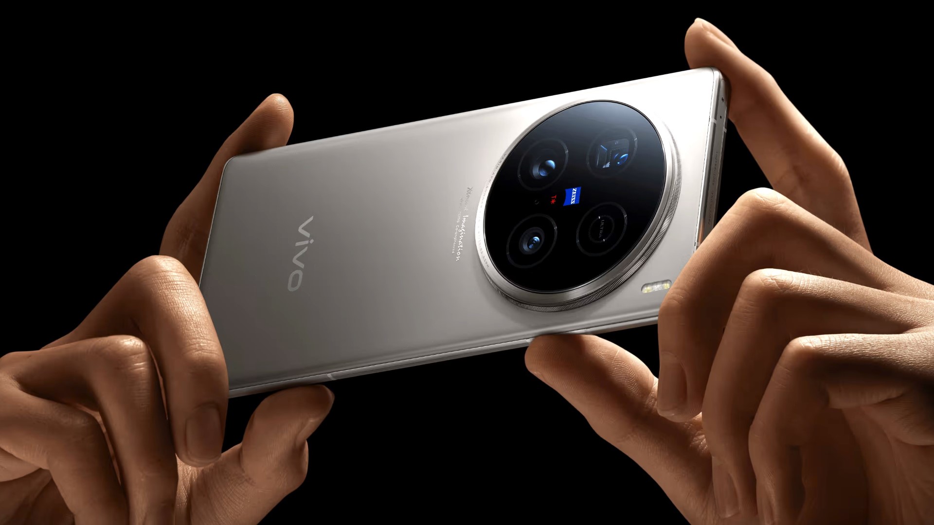 Vivo-X200-Pro-Globale-Version-bestaetigt-200-MP-Telefoto-wohl-ident-mit-Vivo-X100-Ultra